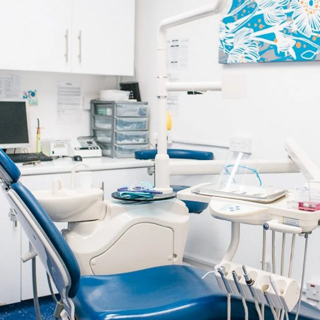 Treatment room shown in the Iconic Smiles Hatfield practice listing